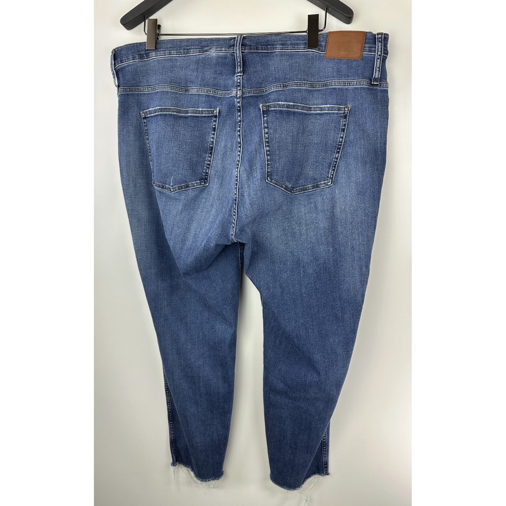 J. Crew 9" Vintage Straight Jeans Distressed Button Fly Blue Denim Plus Size 36 - Picture 9 of 10